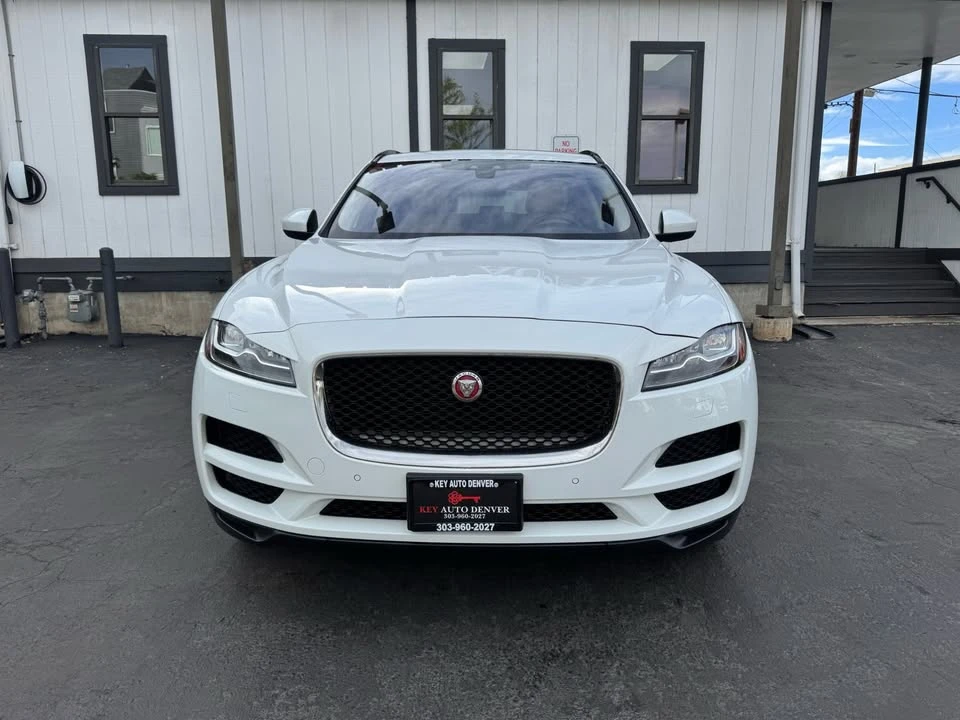 2017 Jaguar F-Pace - Image 3 of 20