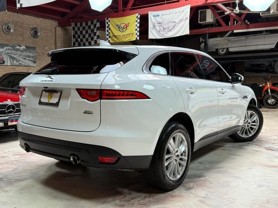 2017 Jaguar F-Pace - Image 4 of 20