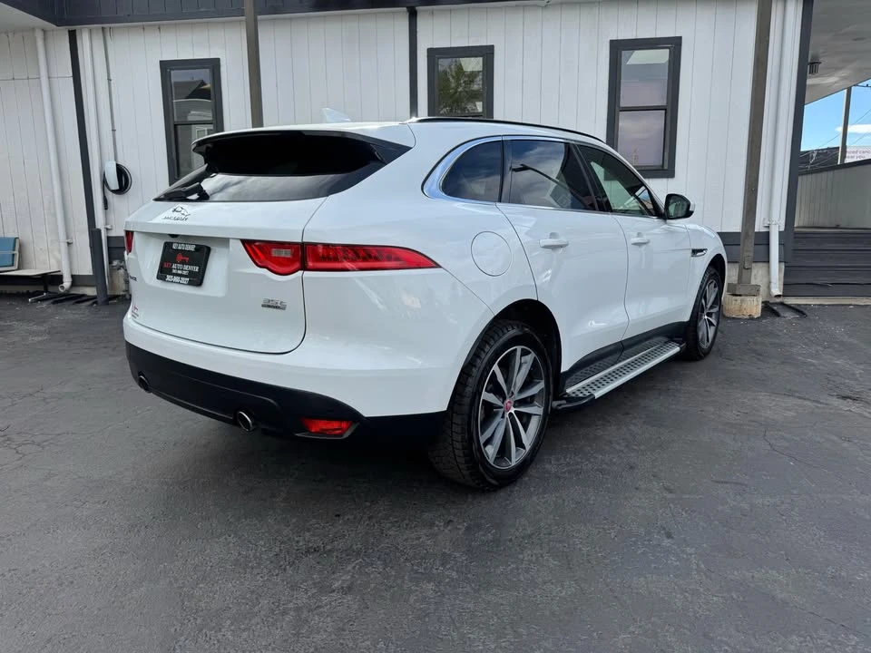 2017 Jaguar F-Pace - Image 5 of 20