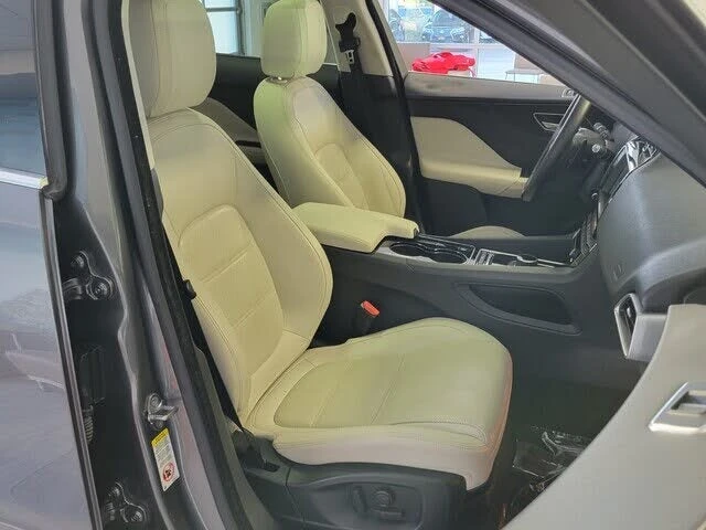 2017 Jaguar F-Pace - Image 16 of 19