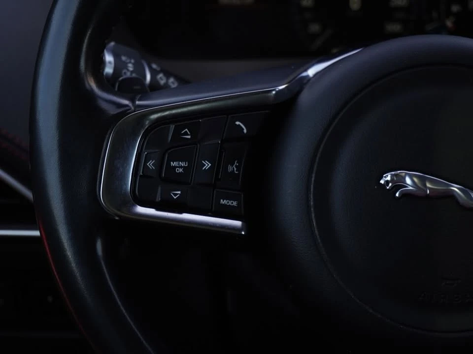 2017 Jaguar F-Pace - Image 12 of 20