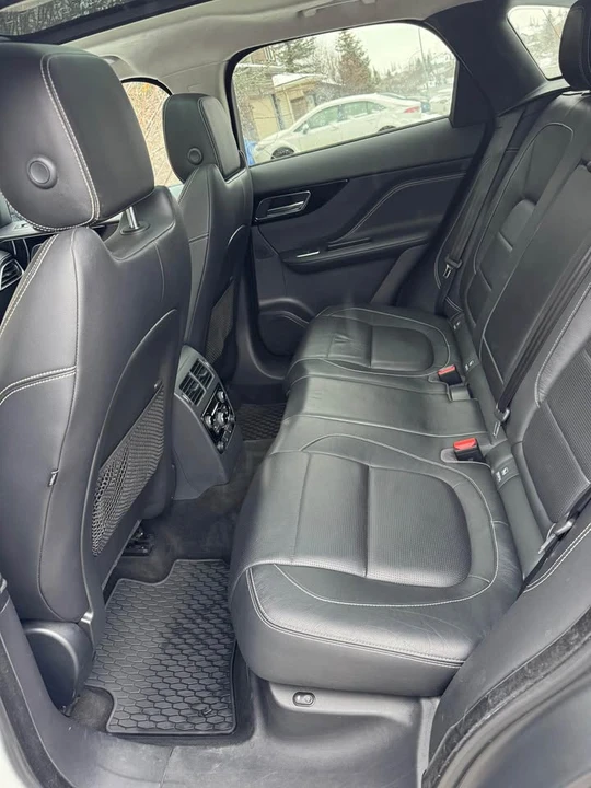 2017 Jaguar F-Pace - Image 21 of 21