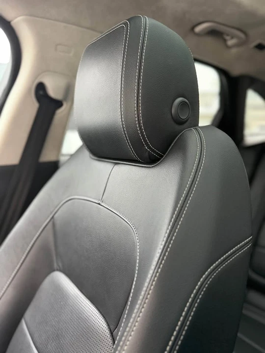 2017 Jaguar F-Pace - Image 9 of 21