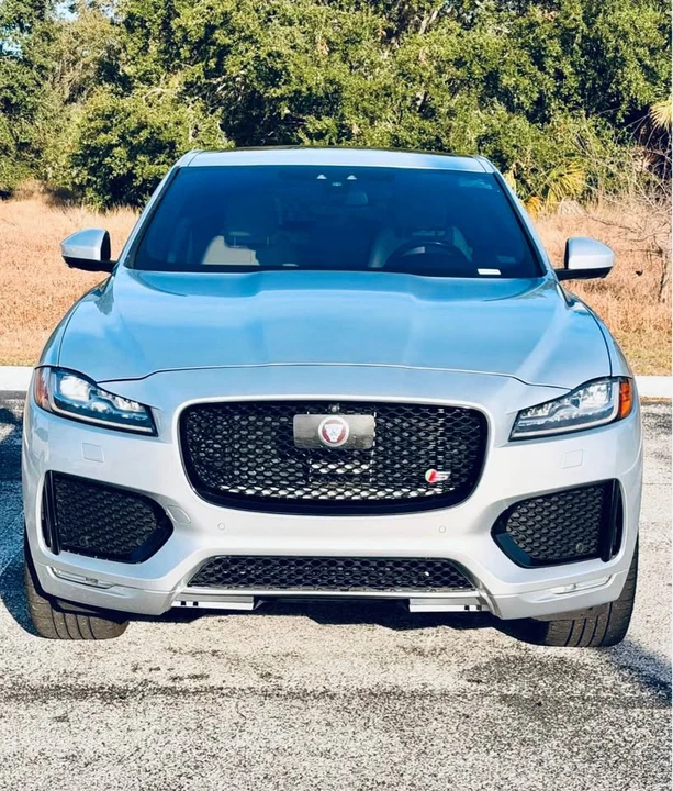 2017 Jaguar F-Pace - Image 6 of 16