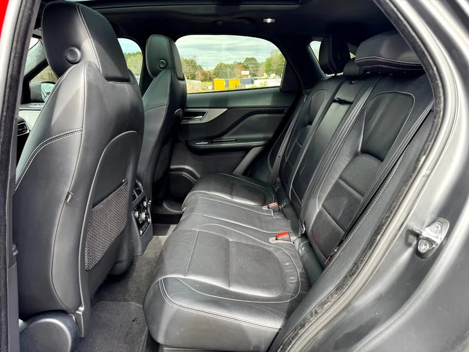 2017 Jaguar F-Pace - Image 10 of 20