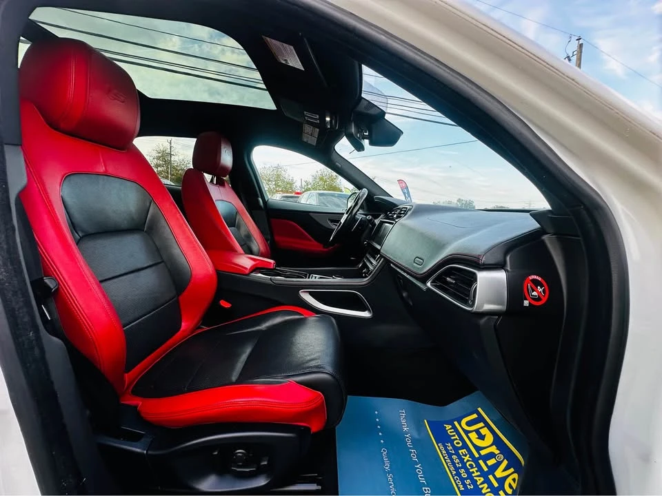 2017 Jaguar F-Pace - Image 12 of 20