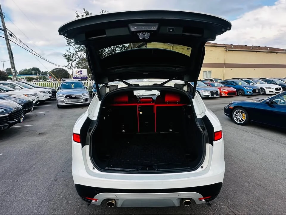 2017 Jaguar F-Pace - Image 9 of 20