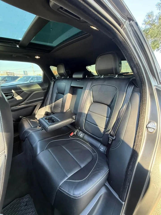 2017 Jaguar F-Pace - Image 11 of 11