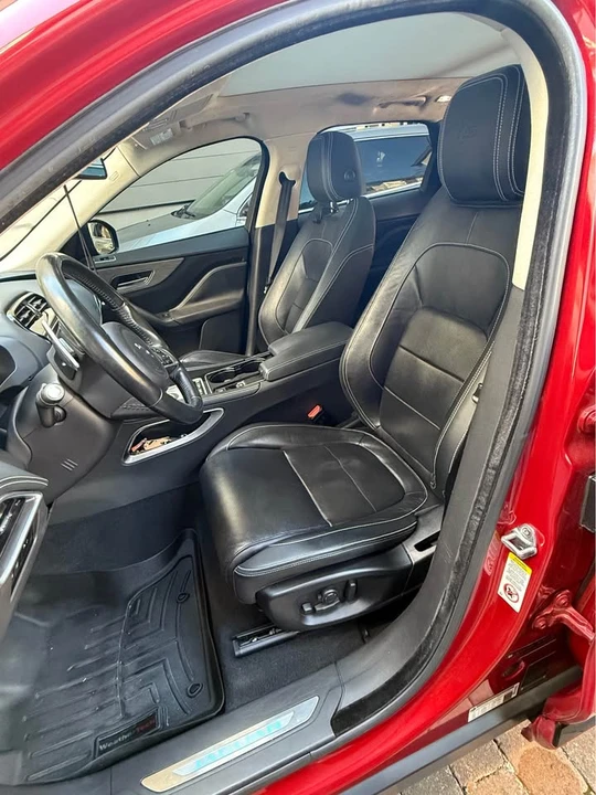 2017 Jaguar F-Pace - Image 6 of 20