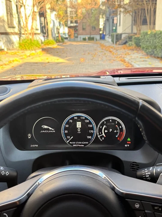 2017 Jaguar F-Pace - Image 20 of 20