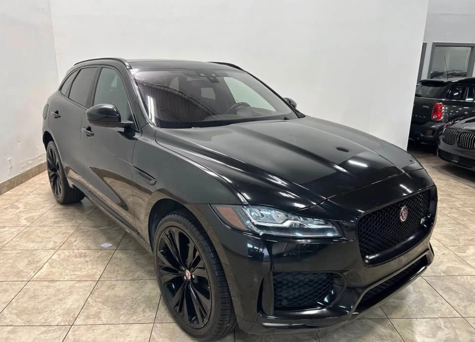 2017 Jaguar F-Pace - Image 6 of 16