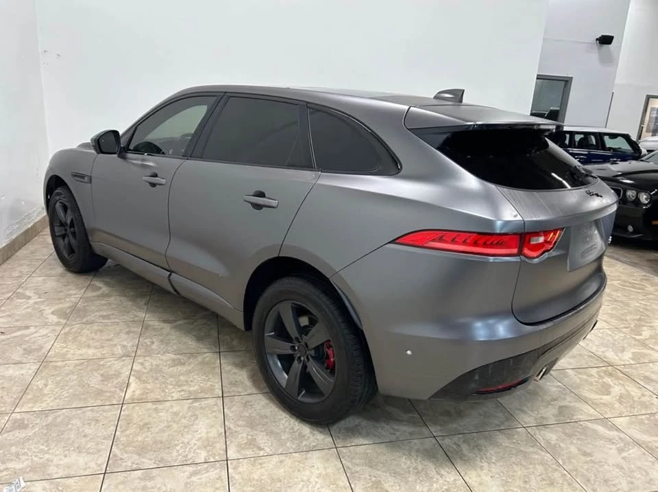 2017 Jaguar F-Pace - Image 5 of 10