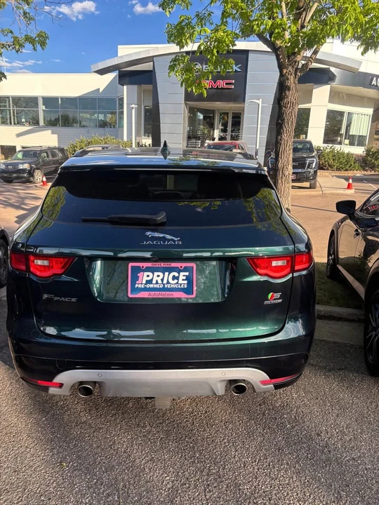 2017 Jaguar F-Pace - Image 2 of 5