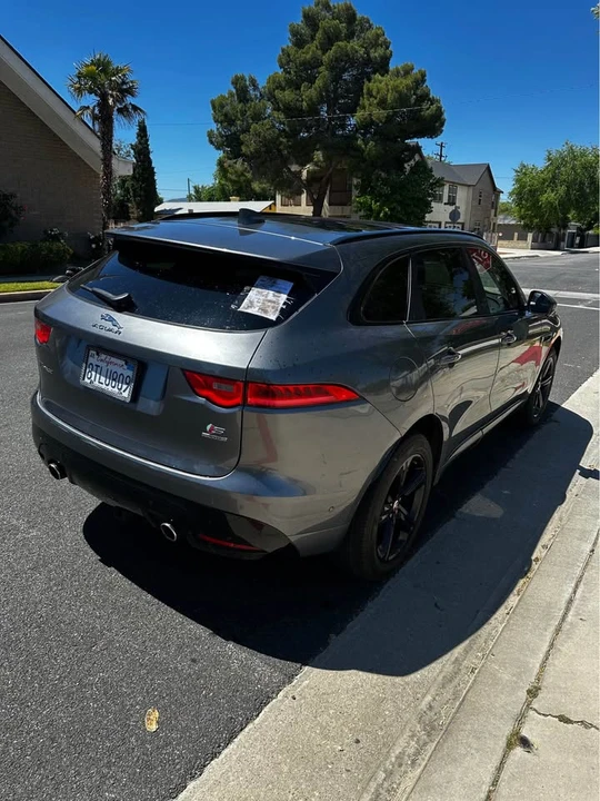 2017 Jaguar F-Pace - Image 5 of 5