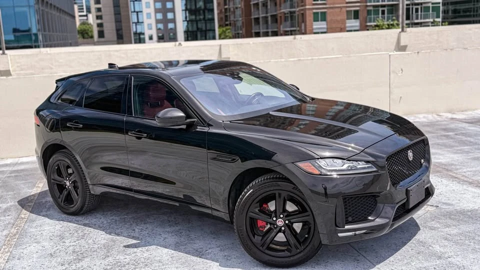 2017 Jaguar F-Pace - Image 6 of 20