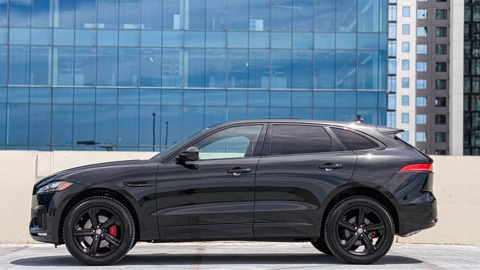 2017 Jaguar F-Pace - Image 7 of 20