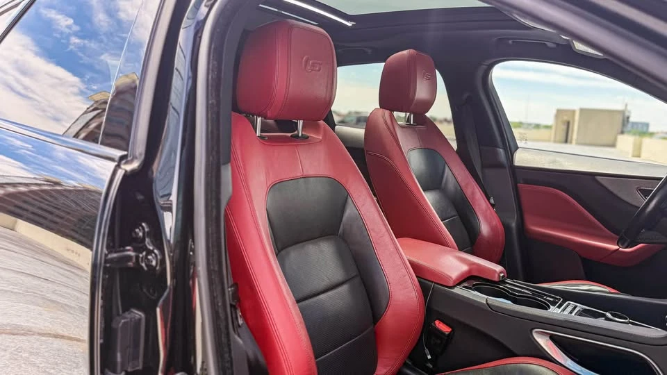 2017 Jaguar F-Pace - Image 14 of 20