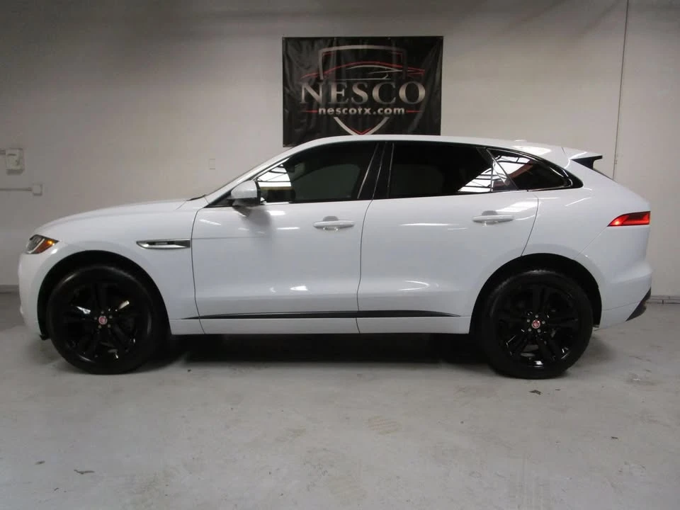2017 Jaguar F-Pace - Image 3 of 20