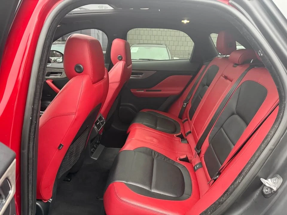 2017 Jaguar F-Pace - Image 7 of 12