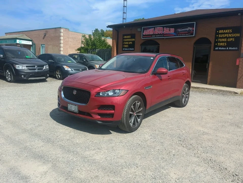 2017 Jaguar F-Pace - Image 2 of 12