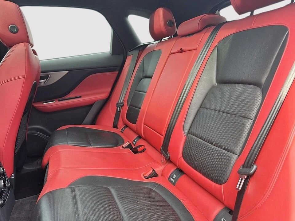 2017 Jaguar F-Pace - Image 19 of 20