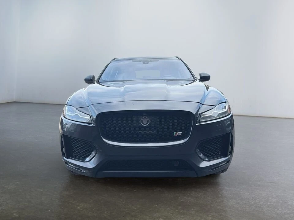 2017 Jaguar F-Pace - Image 2 of 20