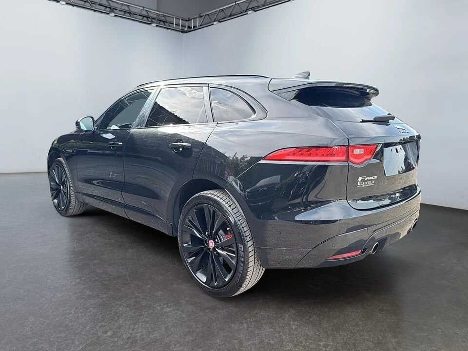 2017 Jaguar F-Pace - Image 4 of 19