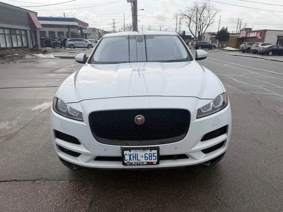 2017 Jaguar F-Pace - Image 8 of 15