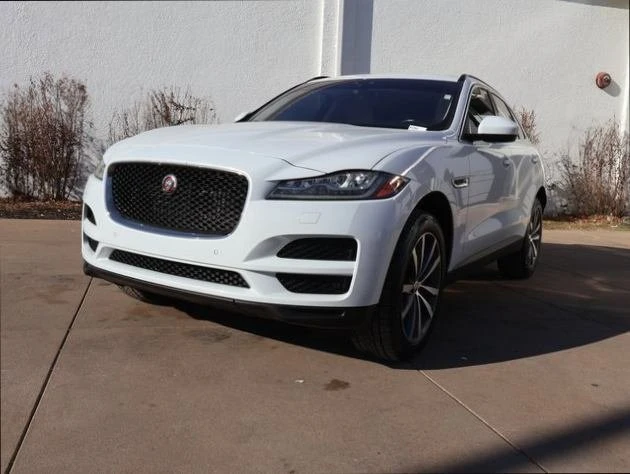 2017 Jaguar F-Pace - Image 2 of 14