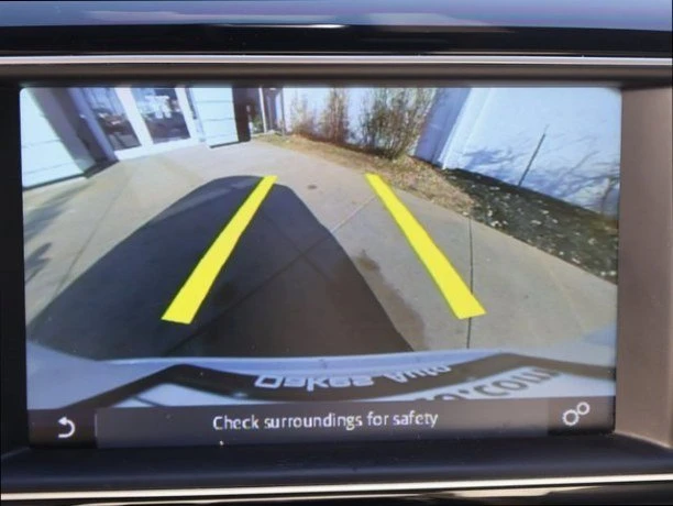 2017 Jaguar F-Pace - Image 7 of 14