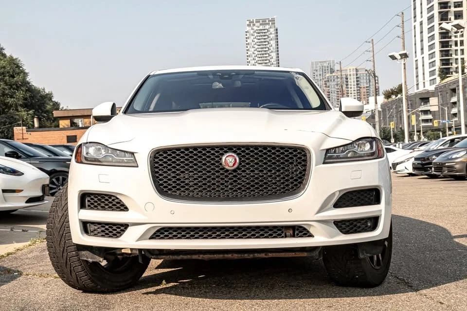 2017 Jaguar F-Pace - Image 6 of 20