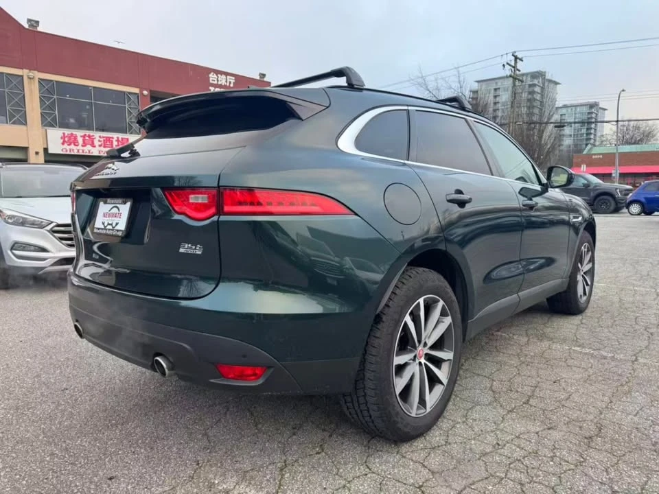 2017 Jaguar F-Pace - Image 5 of 17