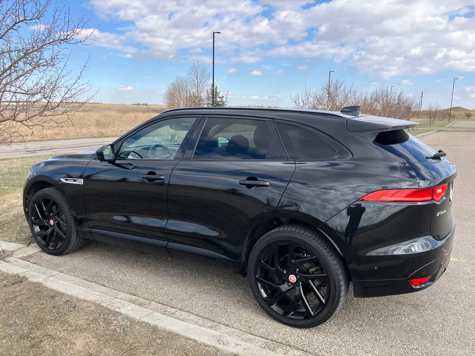2017 Jaguar F-Pace - Image 6 of 11