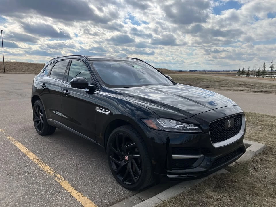 2017 Jaguar F-Pace - Image 3 of 11