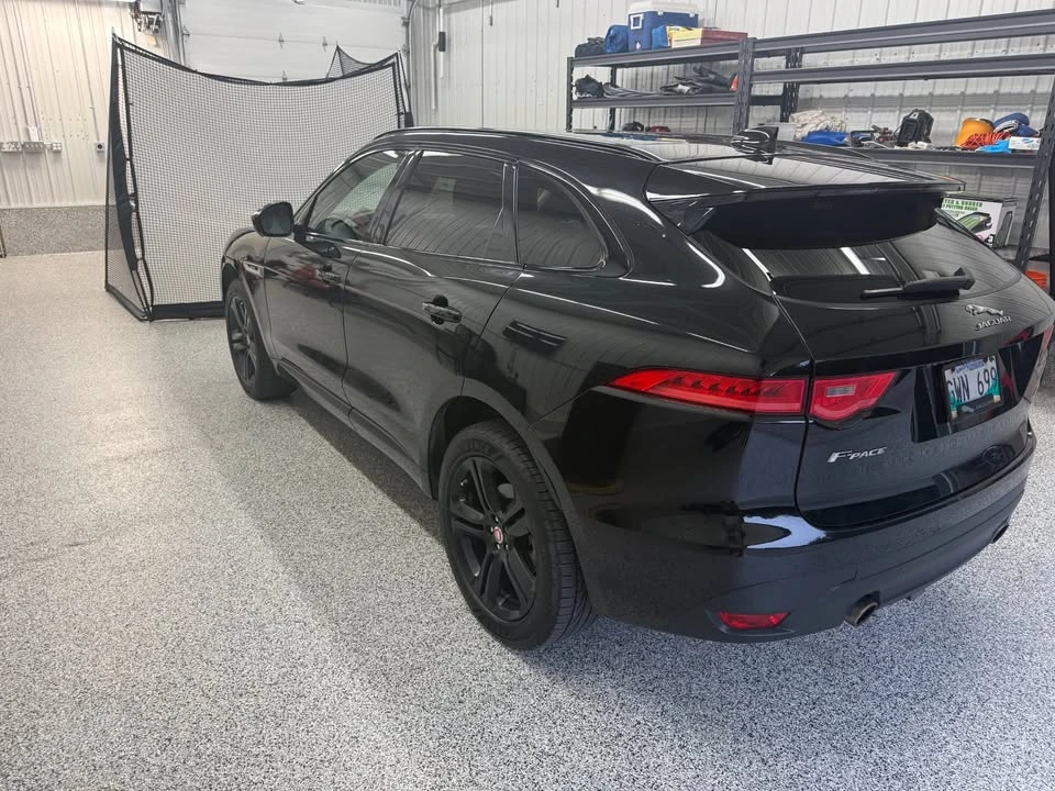 2017 Jaguar F-Pace - Image 18 of 19