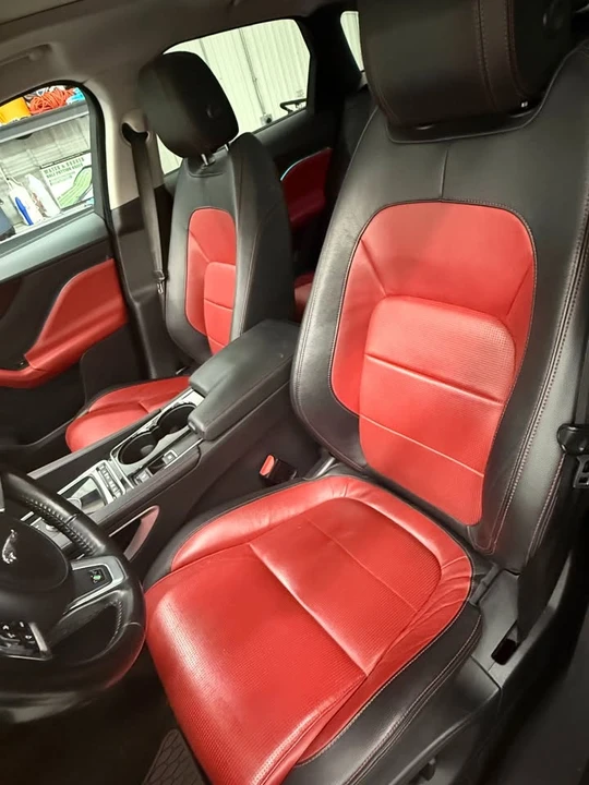 2017 Jaguar F-Pace - Image 16 of 19