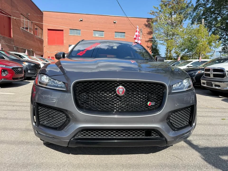 2017 Jaguar F-Pace - Image 2 of 20