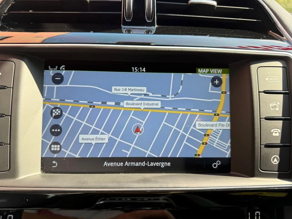 2017 Jaguar F-Pace - Image 12 of 20