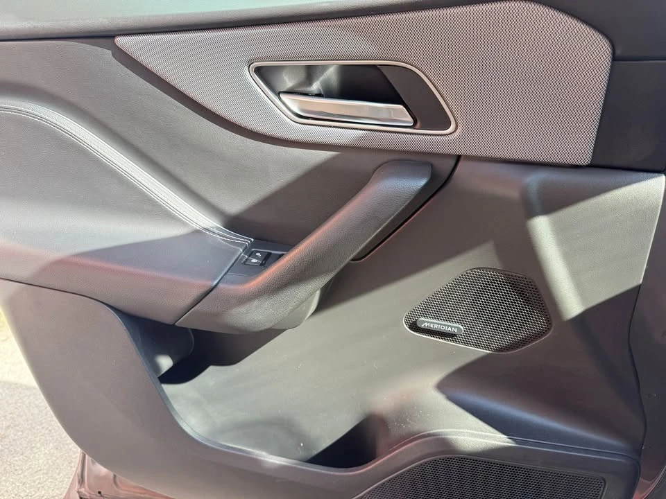 2017 Jaguar F-Pace - Image 15 of 20