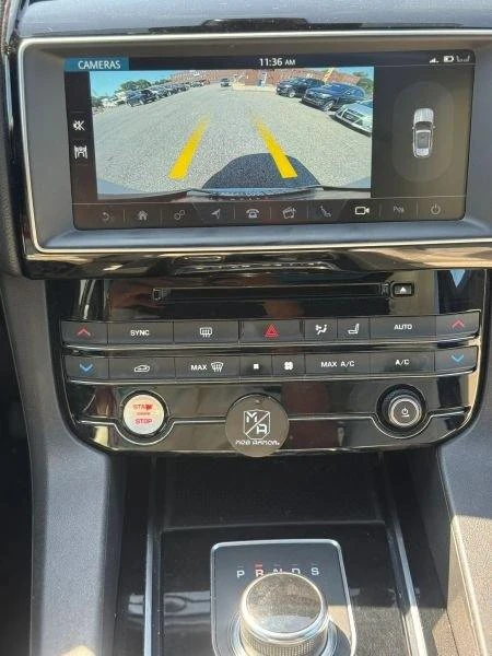 2017 Jaguar F-Pace - Image 11 of 20