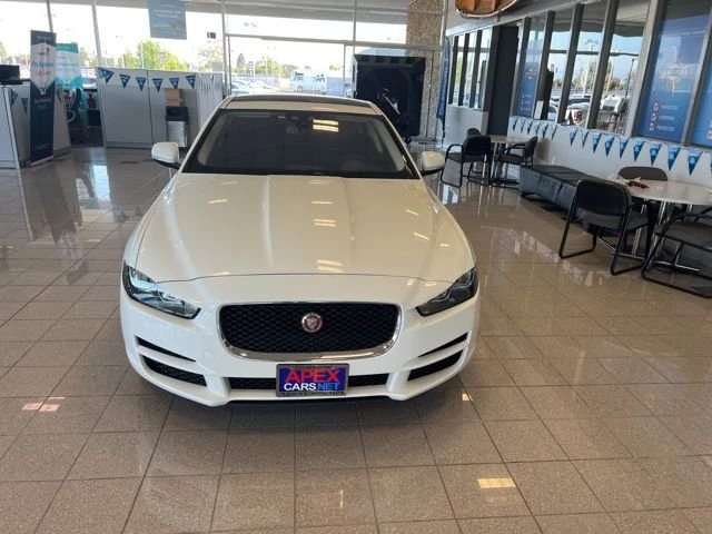 2017 Jaguar XE - Image 18 of 20