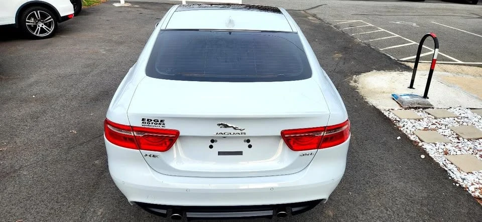 2017 Jaguar XE - Image 6 of 20