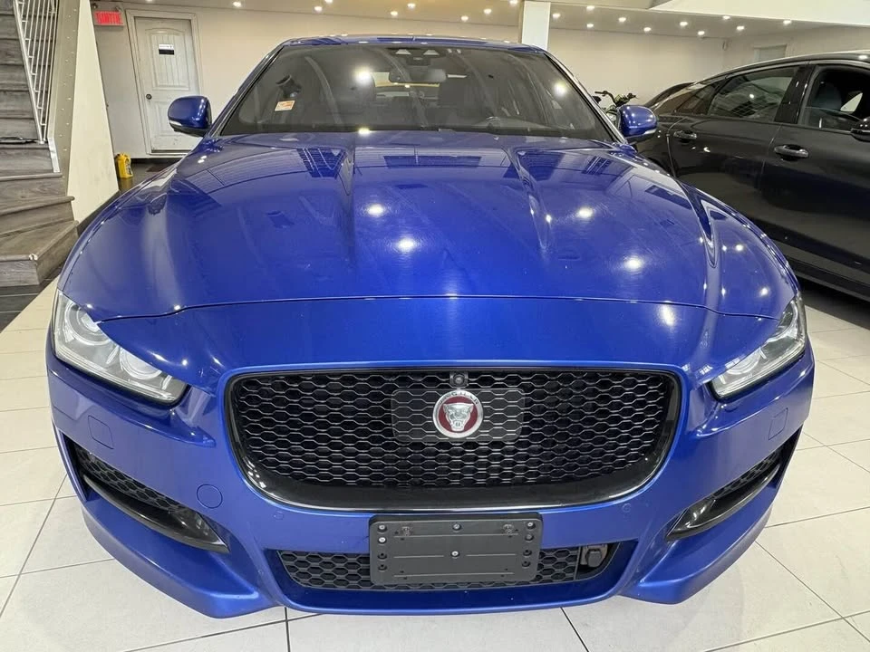 2017 Jaguar XE - Image 3 of 20