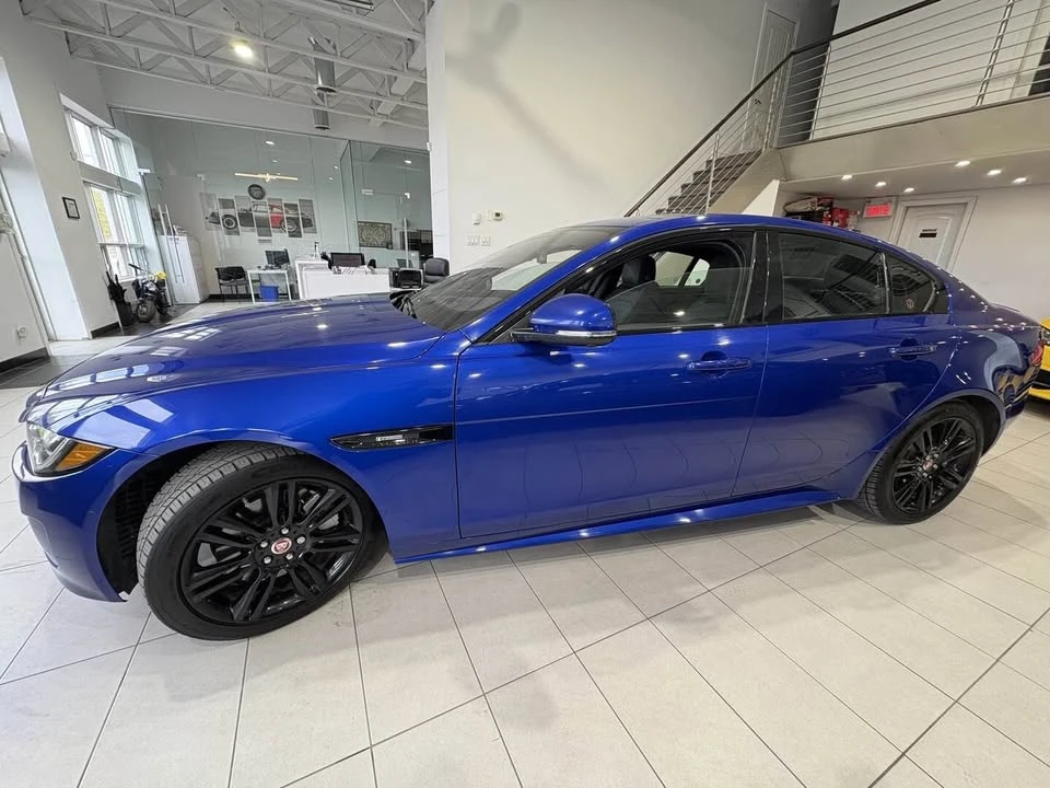 2017 Jaguar XE - Image 19 of 20