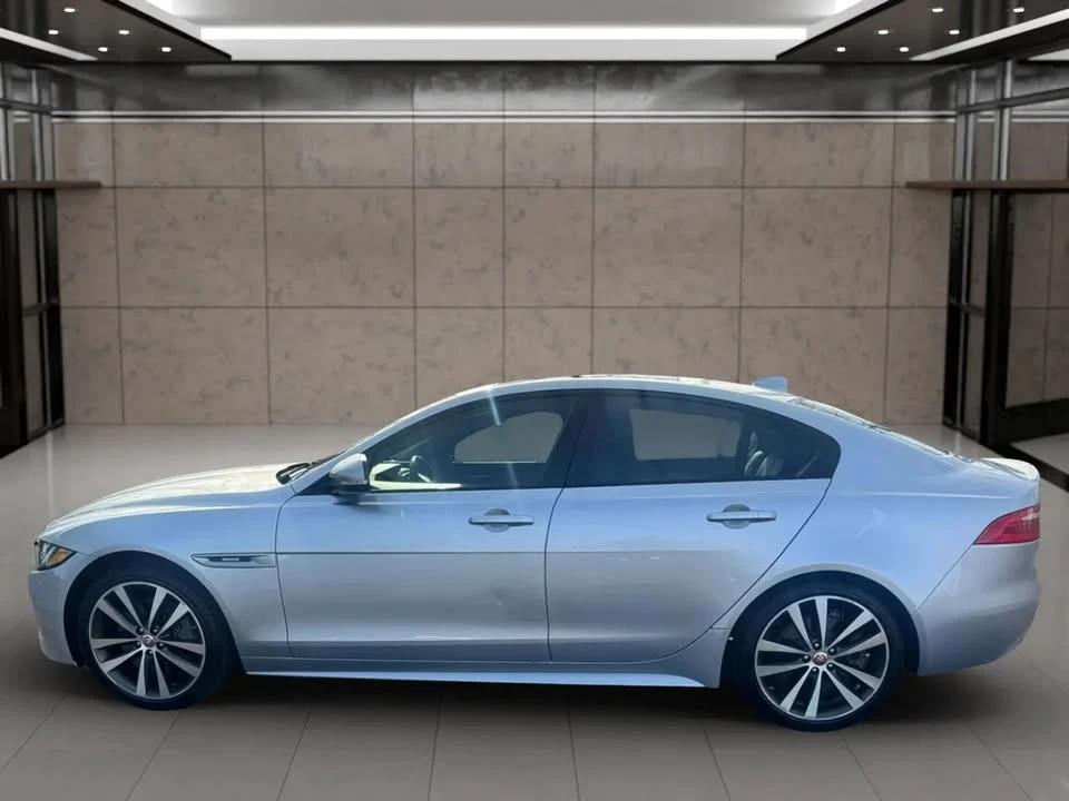 2017 Jaguar XE - Image 3 of 20