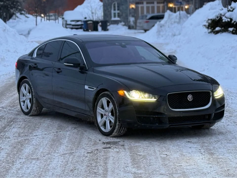 2017 Jaguar XE - Image 3 of 20