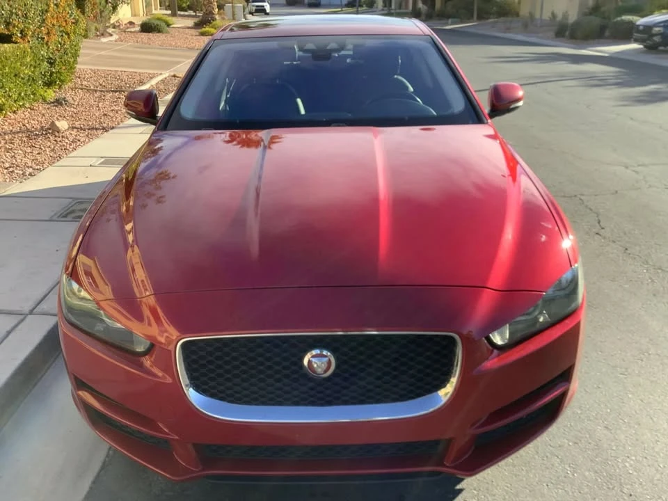 2017 Jaguar XE - Image 2 of 20
