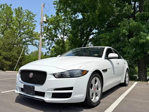 2017 Jaguar XE 25t