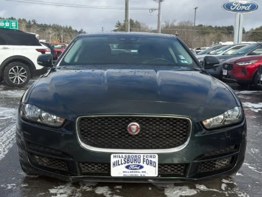 2017 Jaguar XE - Image 3 of 3