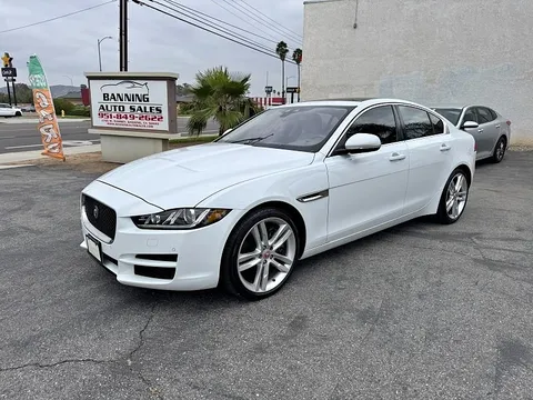 2017 Jaguar XE 35t Prestige